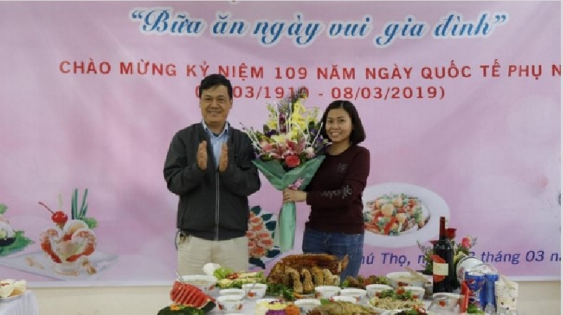 Hội thi nấu ăn "Bữa ăn ngày vui  gia đình"