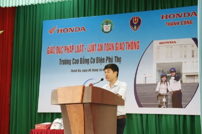 PCEM tổ chức Ngoại khoá ATGT năm 2020