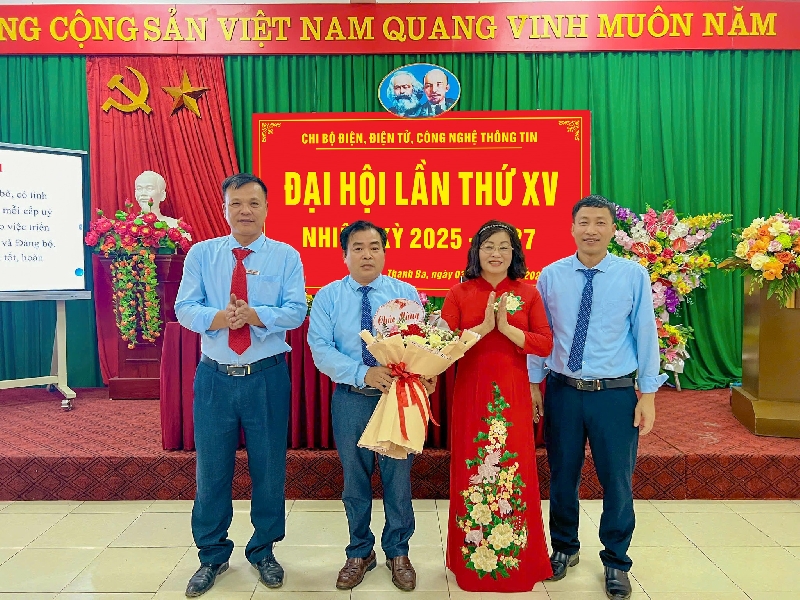 Đại hội Chi bộ Điện - Điện tử - Công nghệ thông tin lần thứ XV, nhiệm kỳ 2025 - 2027