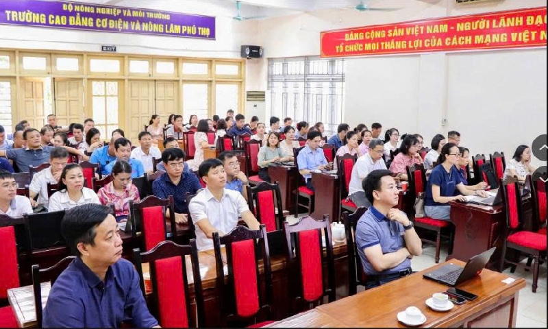 PCEMA: LÀM CHỦ CÔNG NGHỆ AI - BƯỚC ĐỘT PHÁ TRONG QUẢN TRỊ VÀ ĐÀO TẠO THỜI ĐẠI SỐ