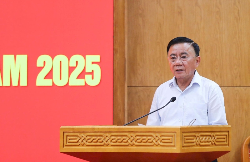 Ban hành Quy định về sử dụng ứng dụng Sổ tay đảng viên điện tử