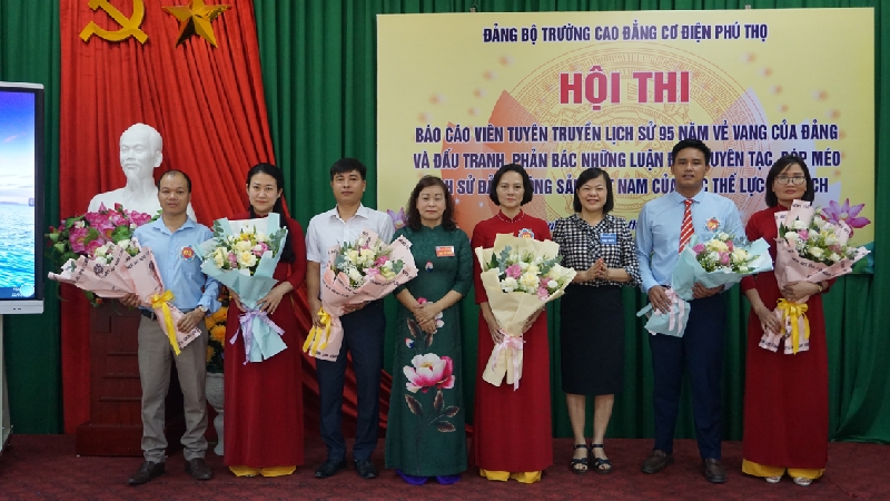 Đảng bộ trường Cao đẳng Cơ điện Phú Thọ tổ chức Hội thi báo cáo viên, tuyên truyền viên giỏi năm 2024