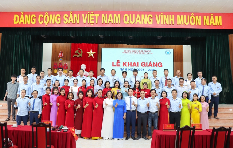PCEM tổ chức Lễ khai giảng năm học 2025 - 2026