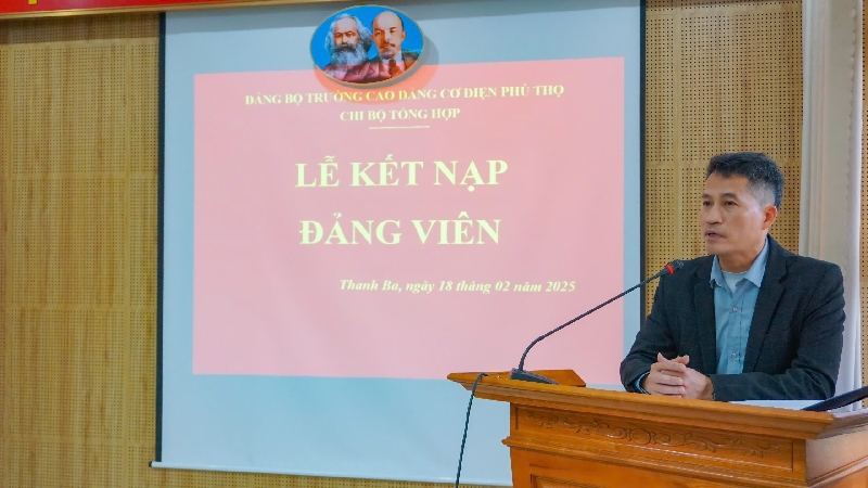PCEM Kết nạp Đảng viên mới
